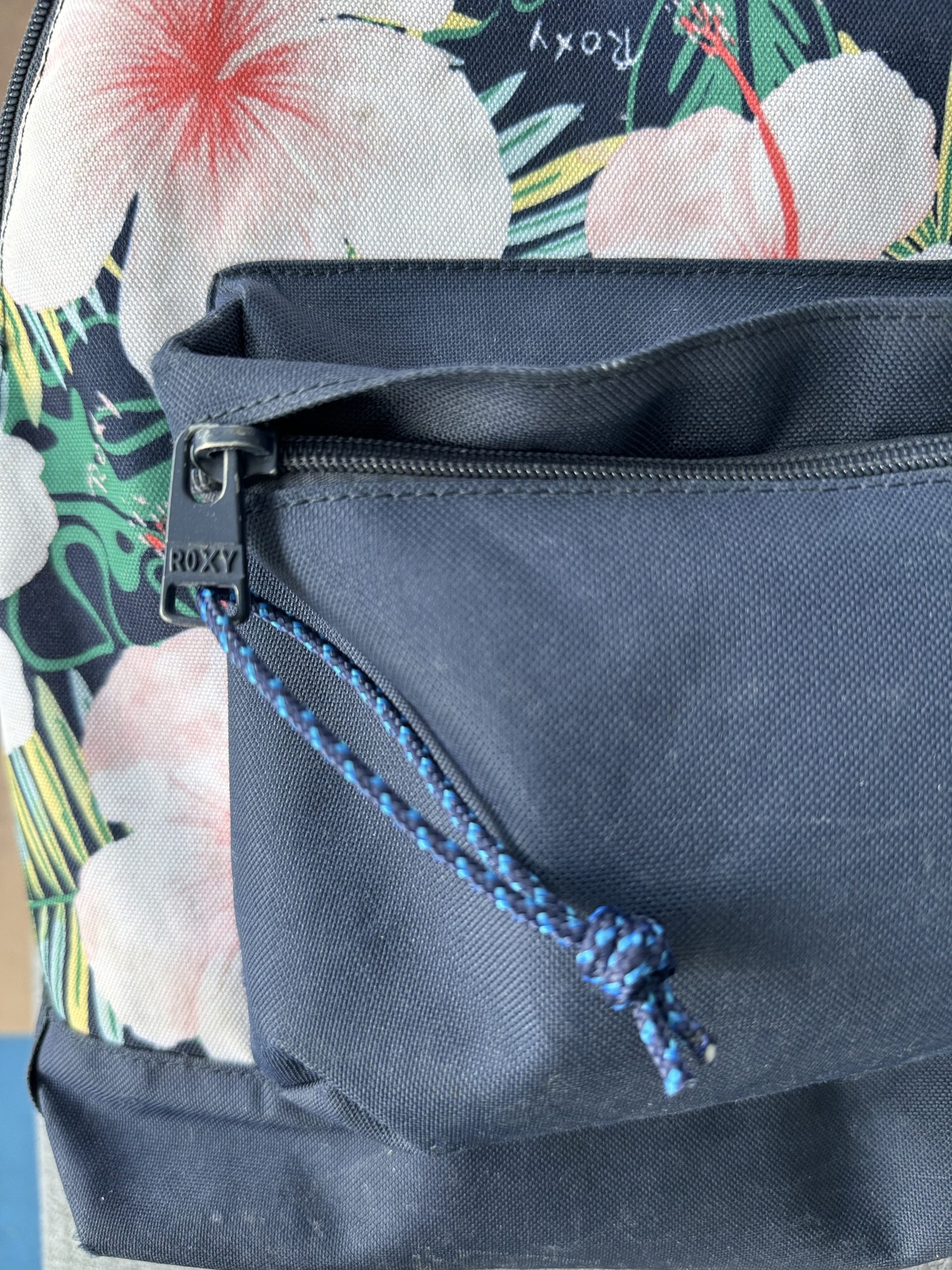 Knotty – Image 2